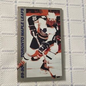 Vintage~1989/90 Toronto Maple Leafs NHL Hockey Media GUIDE